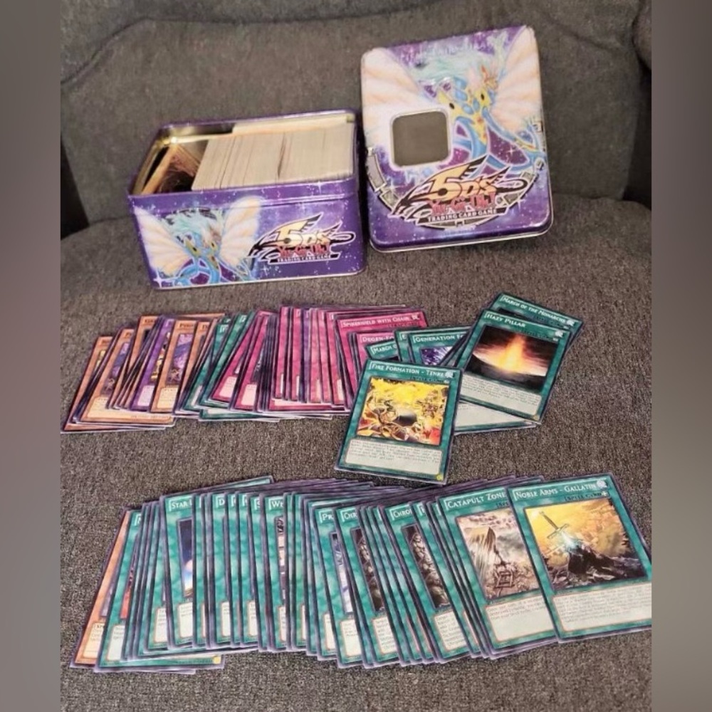 Yu-Gi-Oh 5D's Trading Card Game Set in Tin